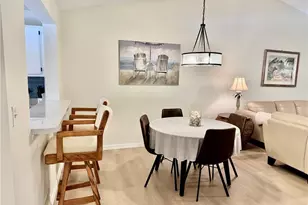 645 Squire Ct, Naples, FL 34104 - Photo 13