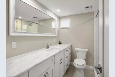 1568 Gulf Shore Blvd N #4, Naples, FL 34102 - Photo 23
