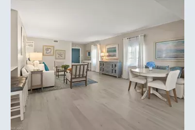 1568 Gulf Shore Blvd N #4, Naples, FL 34102 - Photo 3