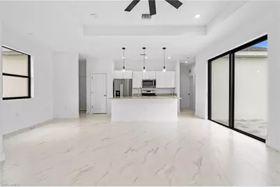 933 Gleason St, Lehigh Acres, FL 33974 - Photo 5