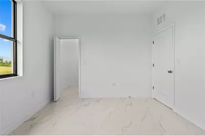 933 Gleason St, Lehigh Acres, FL 33974 - Photo 15