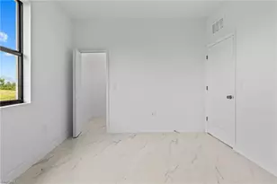 933 Gleason St, Lehigh Acres, FL 33974 - Photo 15