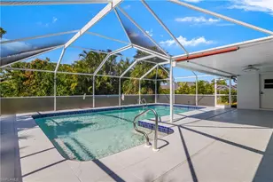 2524 Dora Ct, Lehigh Acres, FL 33971 - Photo 11