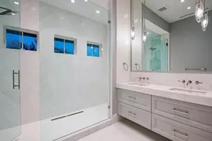 1675 Gordon Dr, Naples, FL 34102 - Photo 37