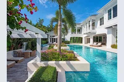 1675 Gordon Dr, Naples, FL 34102 - Photo 5