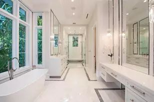 1675 Gordon Dr, Naples, FL 34102 - Photo 25