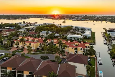 1160 Clam Ct #3, Naples, FL 34102 - Photo 1