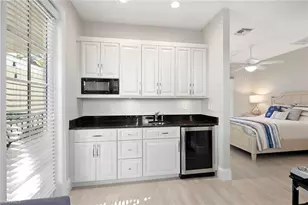 1160 Clam Ct, Naples, FL 34102 - Photo 33