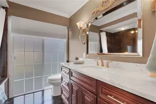 369 Hidden Valley Dr, Naples, FL 34113 - Photo 25