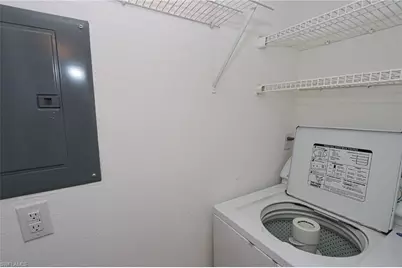 13 High Point Cir N #209, Naples, FL 34103 - Photo 15