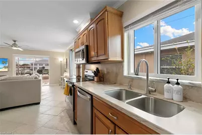 3830 SE 12th Ave, Cape Coral, FL 33904 - Photo 13