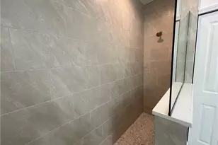 1316 NE 1st Pl, Cape Coral, FL 33909 - Photo 15