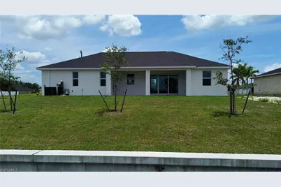 1316 NE 1st Pl, Cape Coral, FL 33909 - Photo 7