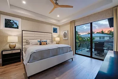 1230 Gulf Shore Blvd S, Naples, FL 34102 - Photo 15