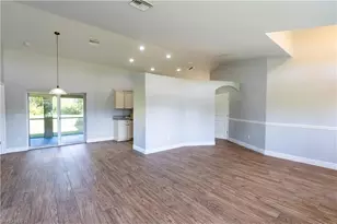 723 Da Vinci Ave S, Lehigh Acres, FL 33974 - Photo 5