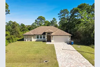 723 Da Vinci Ave S, Lehigh Acres, FL 33974 - Photo 1