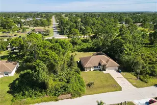 723 Da Vinci Ave S, Lehigh Acres, FL 33974 - Photo 39