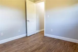 723 Da Vinci Ave S, Lehigh Acres, FL 33974 - Photo 23