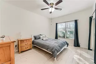 419 Emerald Bay Cir, Naples, FL 34110 - Photo 17