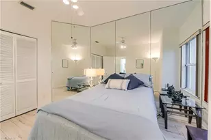 419 Emerald Bay Cir, Naples, FL 34110 - Photo 23