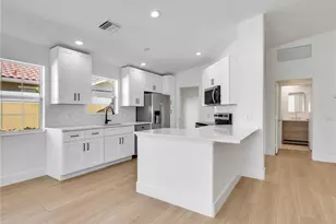 8205 Xenia Ln, Naples, FL 34114 - Photo 5