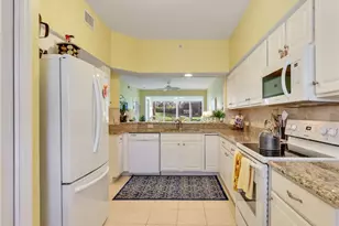 2405 Harmony Ln, Naples, FL 34109 - Photo 9