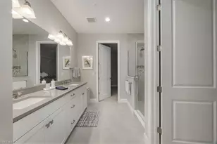 2560 Seychelles Dr, Naples, FL 34112 - Photo 17