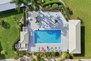 10684 Gulf Shore Dr, Naples, FL 34108 - Photo 45