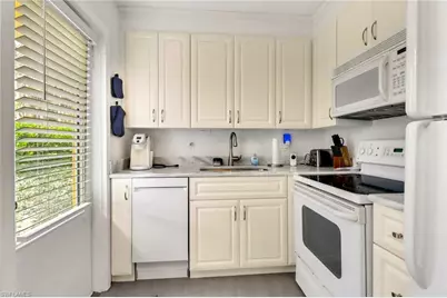 207 8th Ave S #207A, Naples, FL 34102 - Photo 17