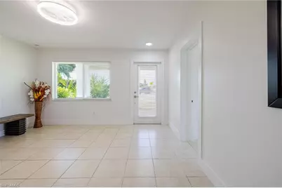 204 Alabama Ct, Lehigh Acres, FL 33936 - Photo 33