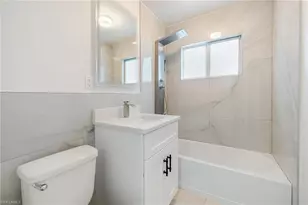 204 Alabama Ct, Lehigh Acres, FL 33936 - Photo 5