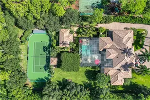 683 Hickory Rd, Naples, FL 34108 - Photo 39