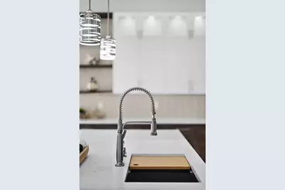 1045 Morningside Dr, Naples, FL 34103 - Photo 5