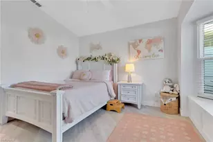 1151 Jardin Dr, Naples, FL 34104 - Photo 19