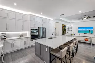 12083 Azalea Wy, Naples, FL 34120 - Photo 7