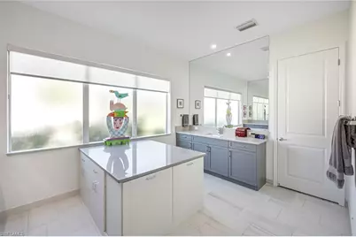 12083 Azalea Way, Naples, FL 34120 - Photo 17