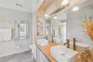 9 NE 20th Ct, Cape Coral, FL 33909 - Photo 17