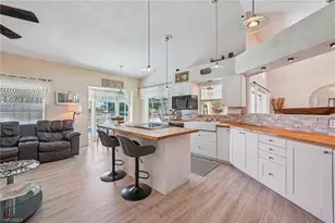 9 NE 20th Ct, Cape Coral, FL 33909 - Photo 11