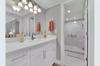 222 Harbour Dr #103, Naples, FL 34103 - Photo 23