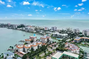 222 Harbour Dr, Naples, FL 34103 - Photo 39