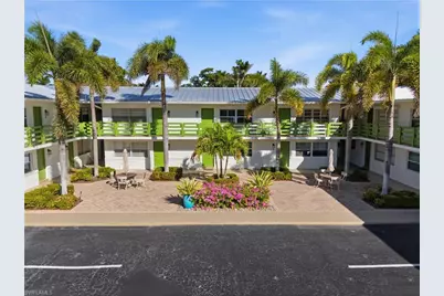 975 9th Ave S #2, Naples, FL 34102 - Photo 15