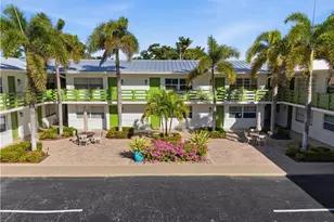 975 9th Ave S, Naples, FL 34102 - Photo 15