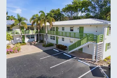 975 9th Ave S #11, Naples, FL 34102 - Photo 17