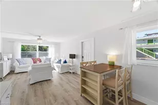975 9th Ave S, Naples, FL 34102 - Photo 9