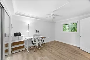 975 9th Ave S, Naples, FL 34102 - Photo 11