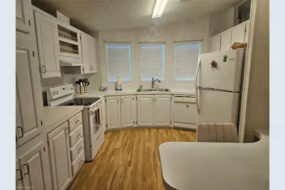 38 Turquoise Ave #38T, Naples, FL 34114 - Photo 9