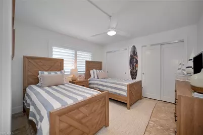 1950 Gulf Shore Blvd N #108, Naples, FL 34102 - Photo 11