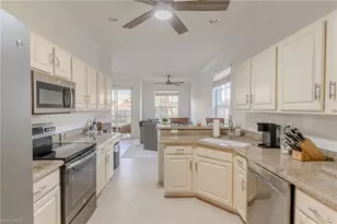 2135 Arielle Dr, Naples, FL 34109 - Photo 9