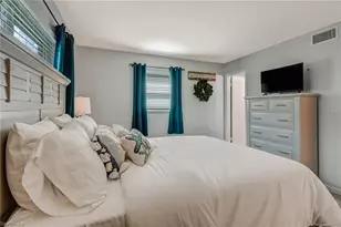 1351 Curlew Ave, Naples, FL 34102 - Photo 15