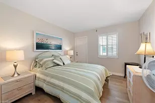 1065 Gulf Shore Blvd N, Naples, FL 34102 - Photo 23